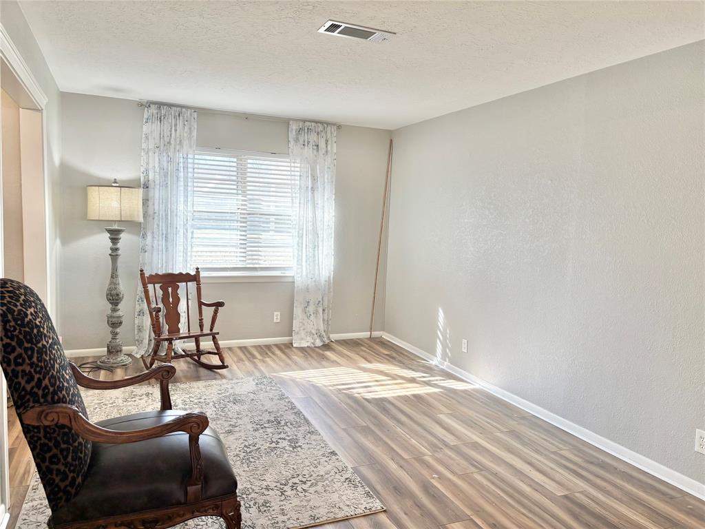 2729 Hillshire Drive, Deer Park, Texas image 4