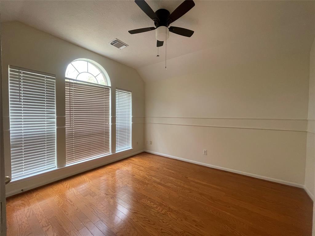 4311 Lakeside Meadow Drive, Missouri City, Texas image 41