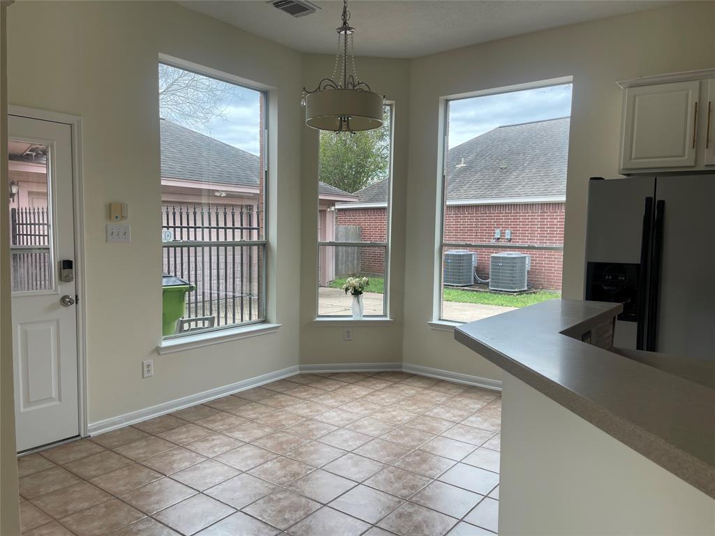 4311 Lakeside Meadow Drive, Missouri City, Texas image 20
