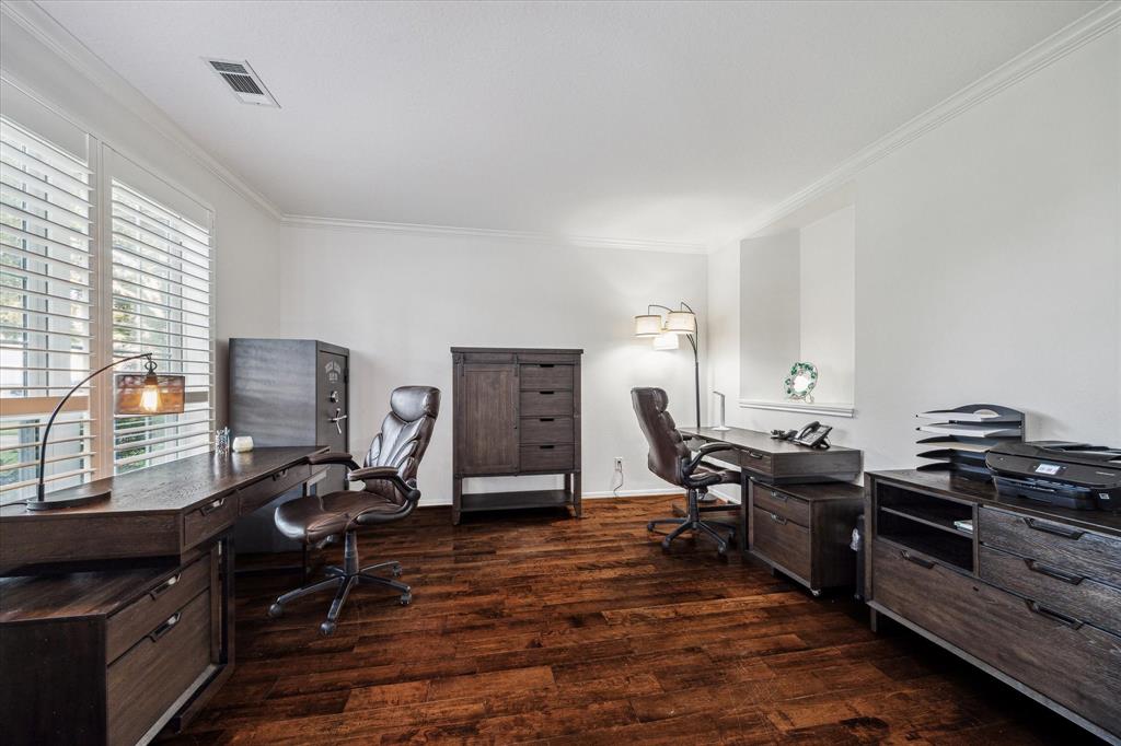 4107 Wentworth Drive