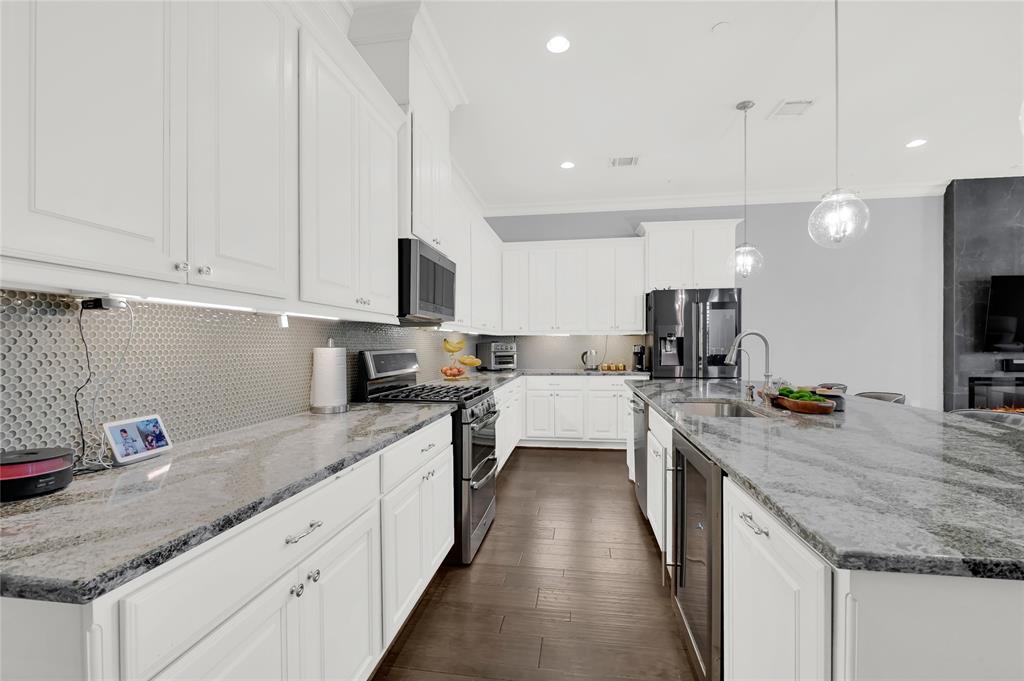 726 Imperial Boulevard, Sugar Land, Texas image 12