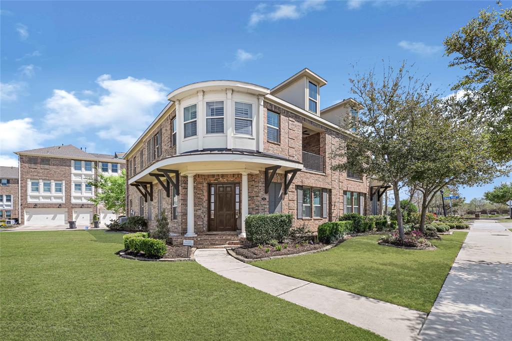 726 Imperial Boulevard, Sugar Land, Texas image 1