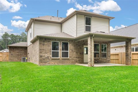 Single Family Residence in Conroe TX 167 Alder Wood Terrace Court 22.jpg