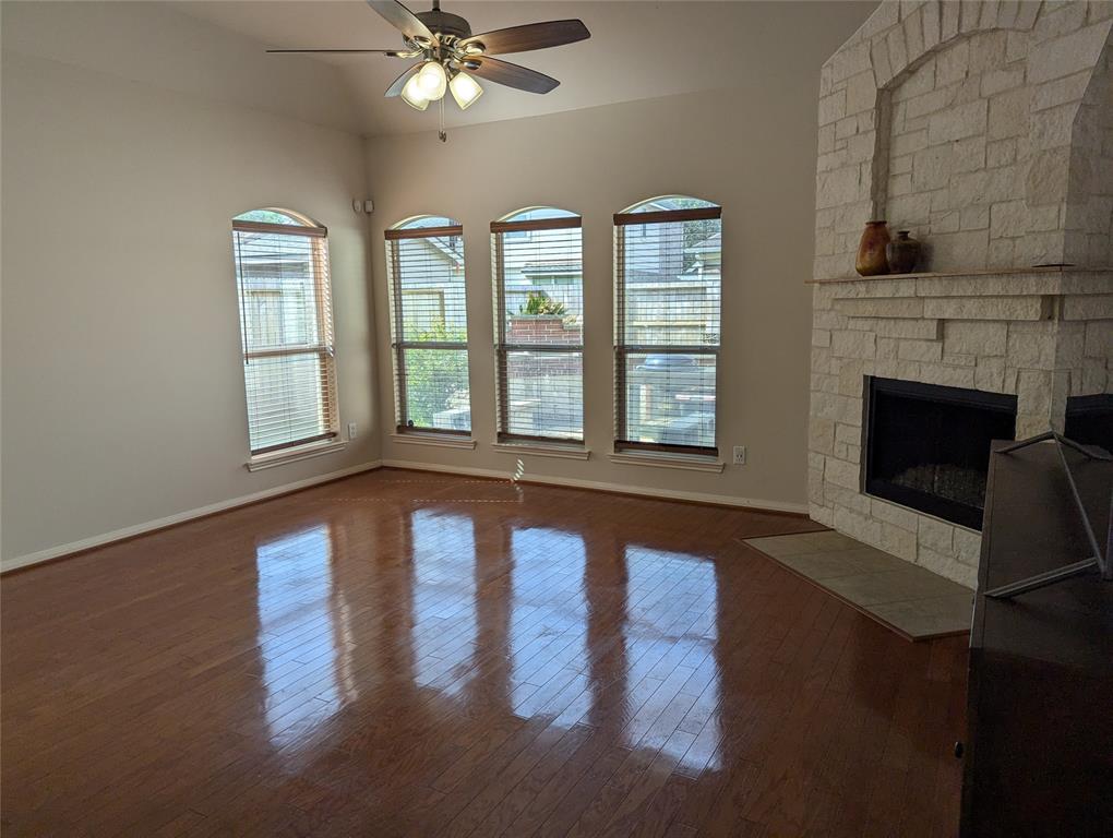 4703 Autumn Dawn Way, Houston, Texas image 7