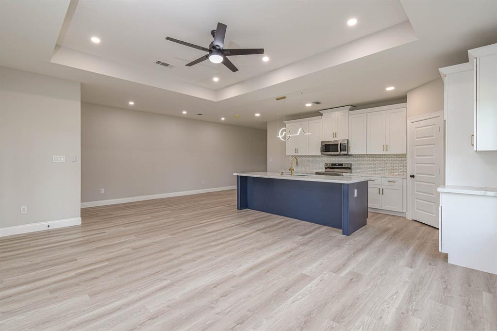 805 Road 5203