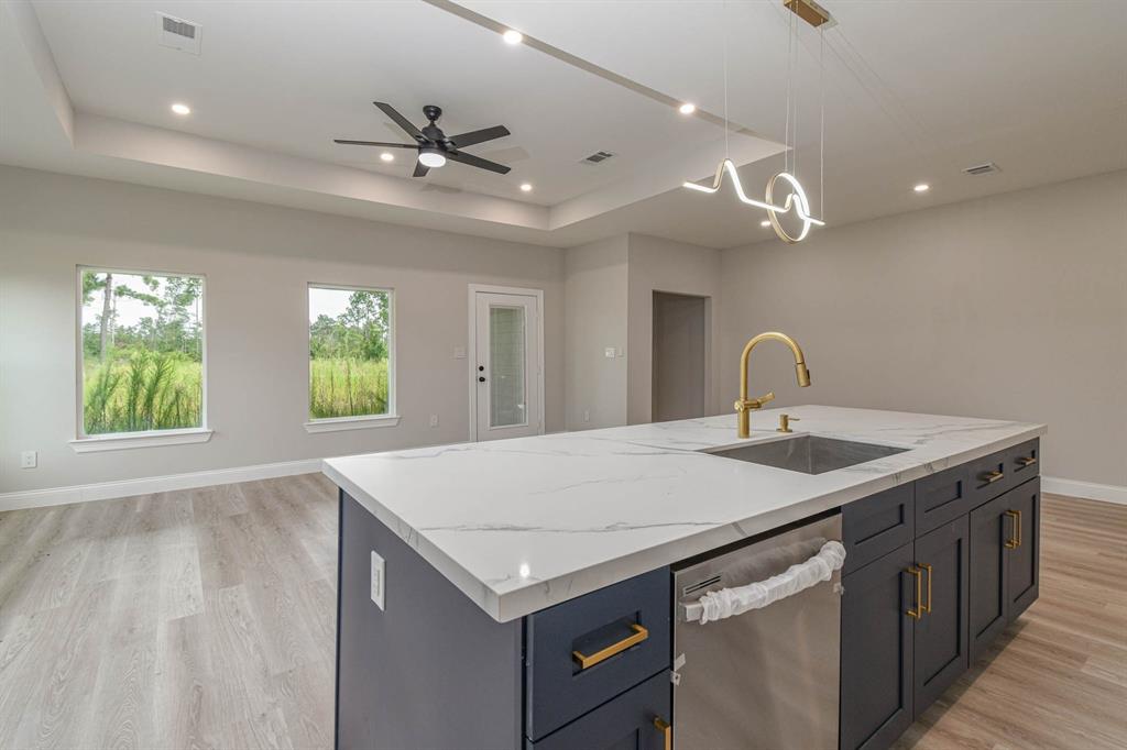 805 Road 5203