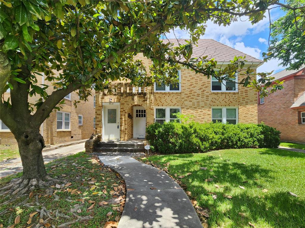 1634 Castle Court
