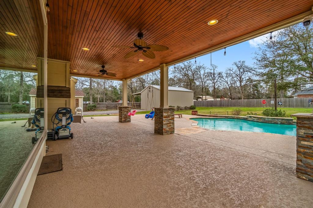 12282 Cedar Lane, Willis, Texas image 42