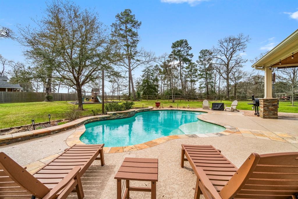 12282 Cedar Lane, Willis, Texas image 34