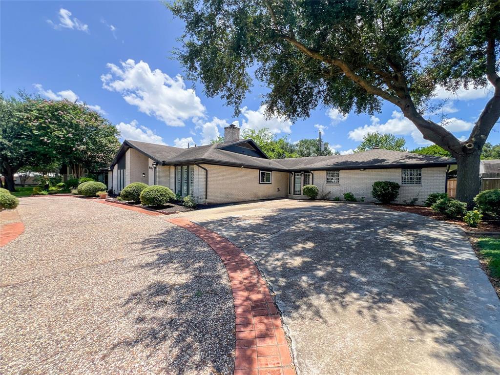 8107 S Braeswood Boulevard