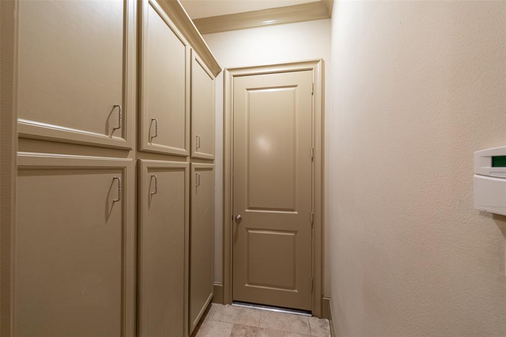1111 Vista Creek Drive, Sugar Land, Texas image 21