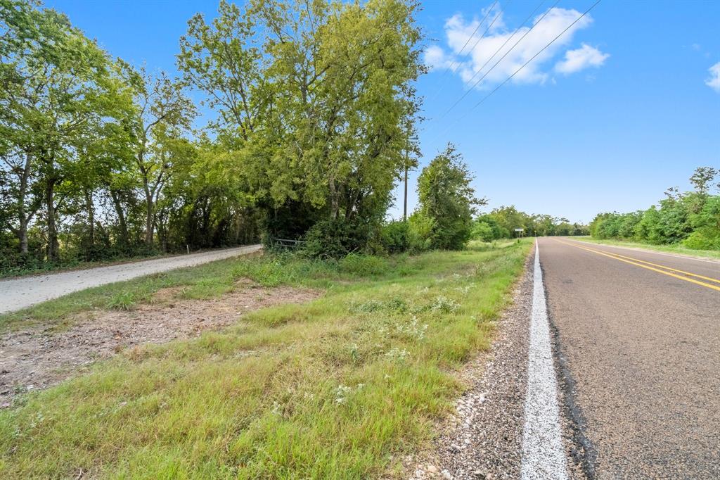 14226 Laura Lane, Normangee, Texas image 10