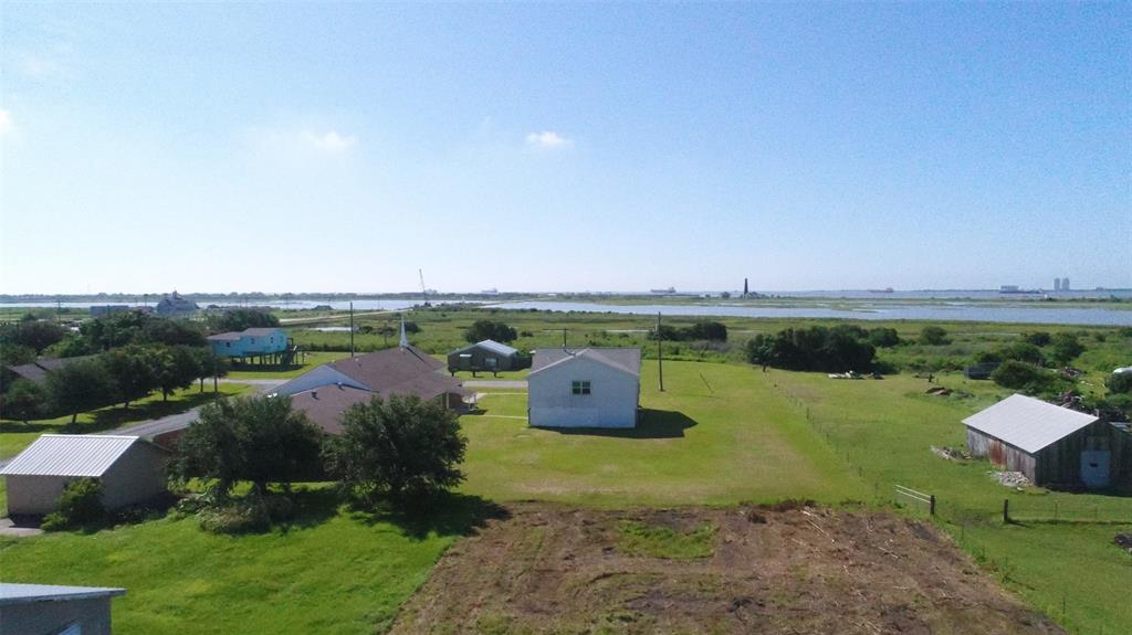 516 Overton Avenue, Port Bolivar, Texas image 8