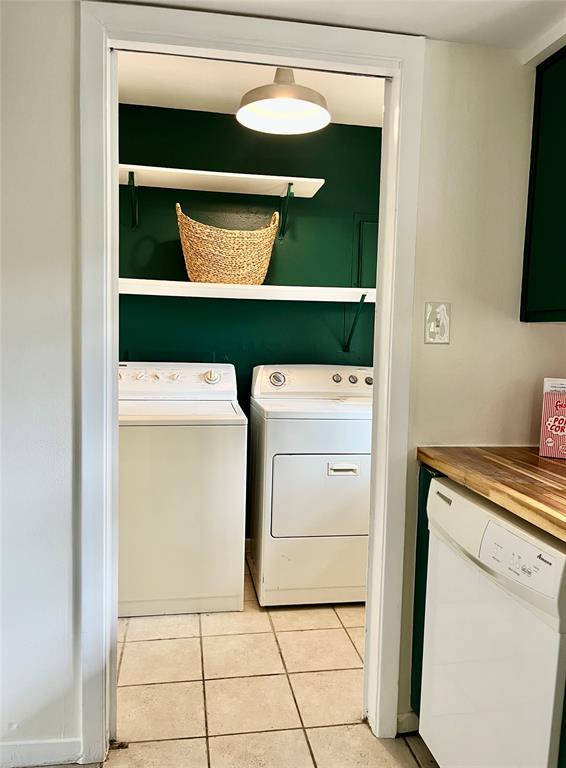 Austin, Texas 78704, United States, 3 Bedrooms Bedrooms, ,2 BathroomsBathrooms,Residential,Active,76637