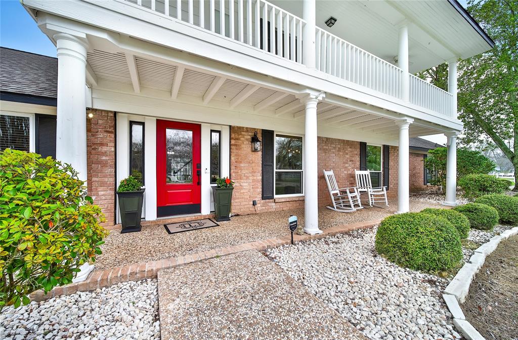6803 Shady Lane