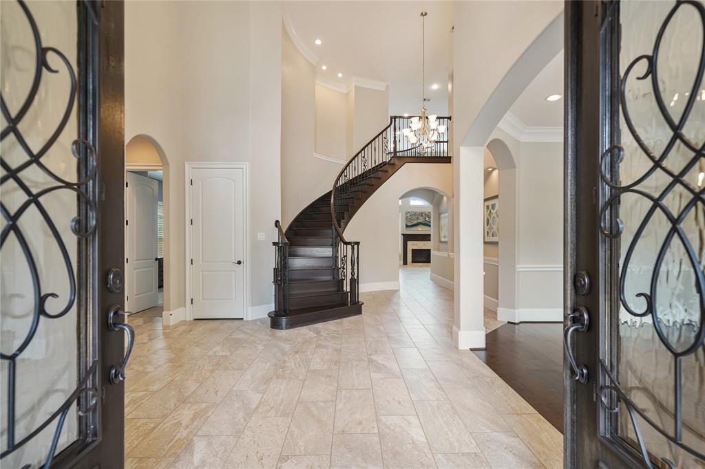 property-search 3 5020 Bellevue Falls Lane