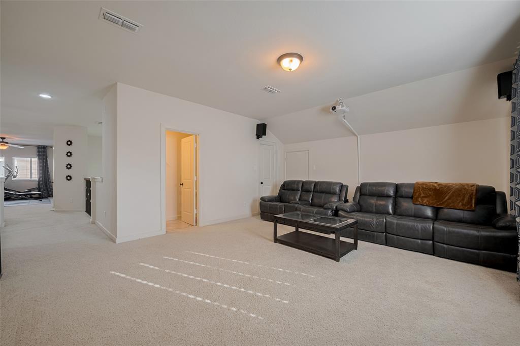 27003 Lindenwood Creek Lane, Katy, Texas image 32