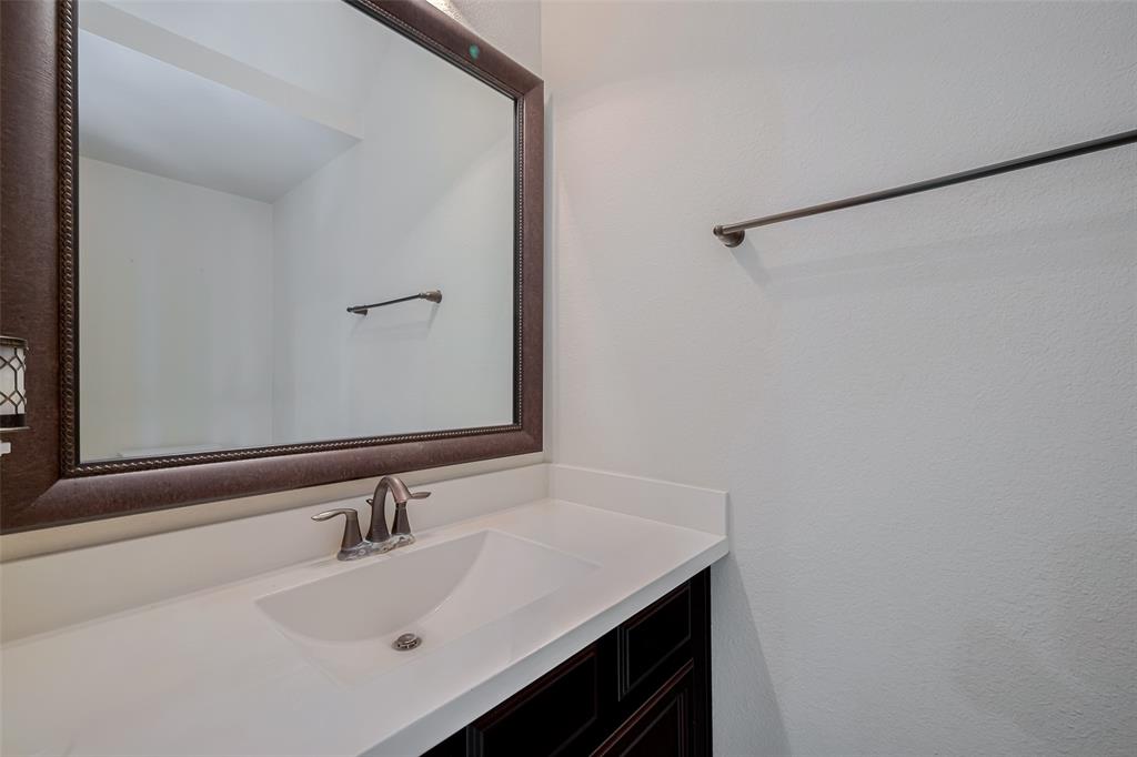 27003 Lindenwood Creek Lane, Katy, Texas image 31