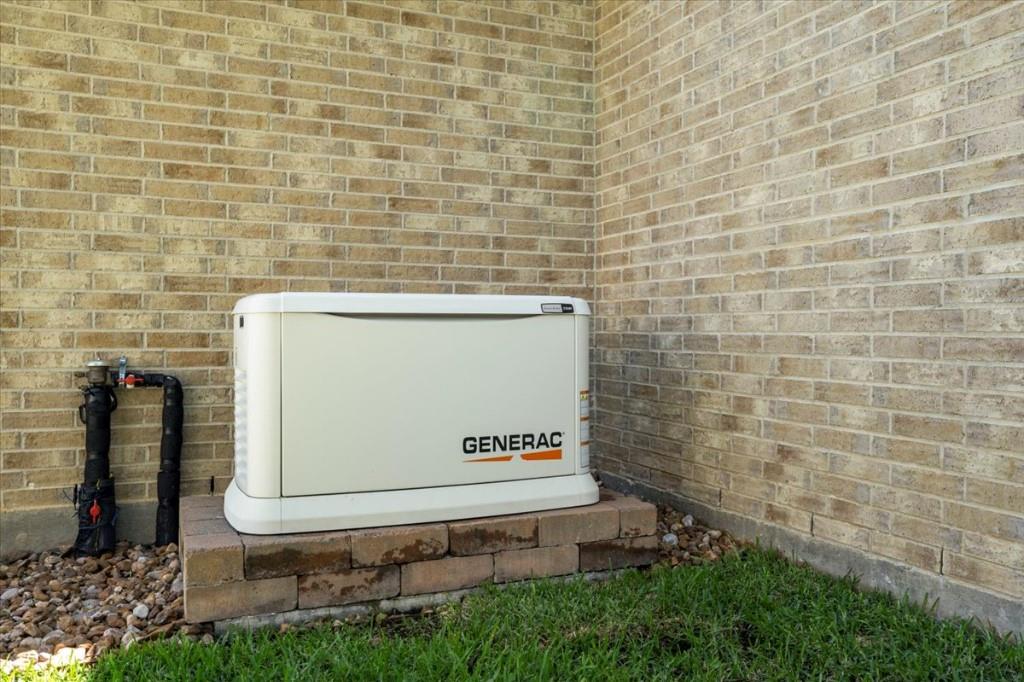 13402 Wedgewood Thicket Way, Cypress, Texas image 38
