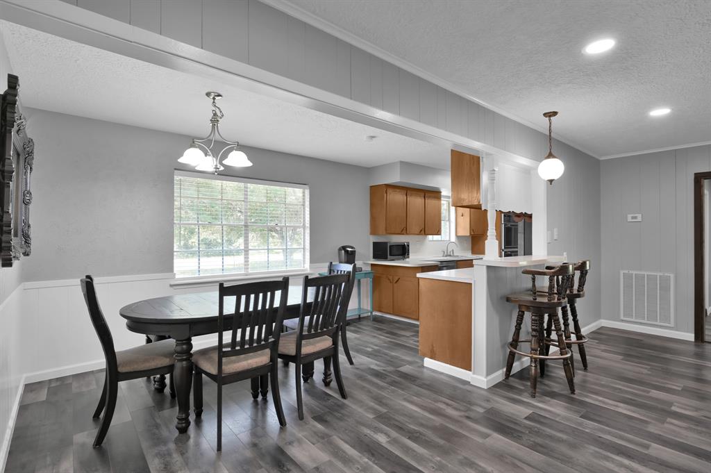 4 Crute Drive, Huntsville, Texas image 15