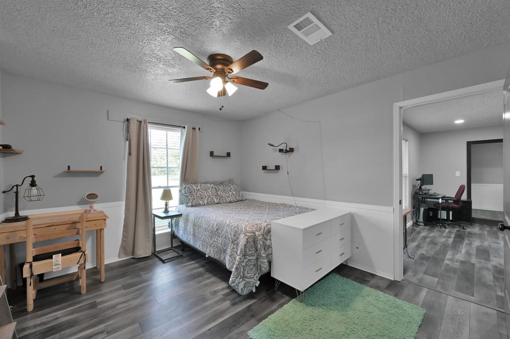 4 Crute Drive, Huntsville, Texas image 26