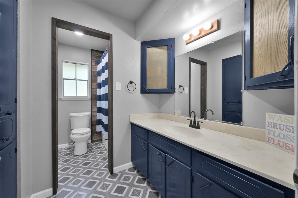 4 Crute Drive, Huntsville, Texas image 30