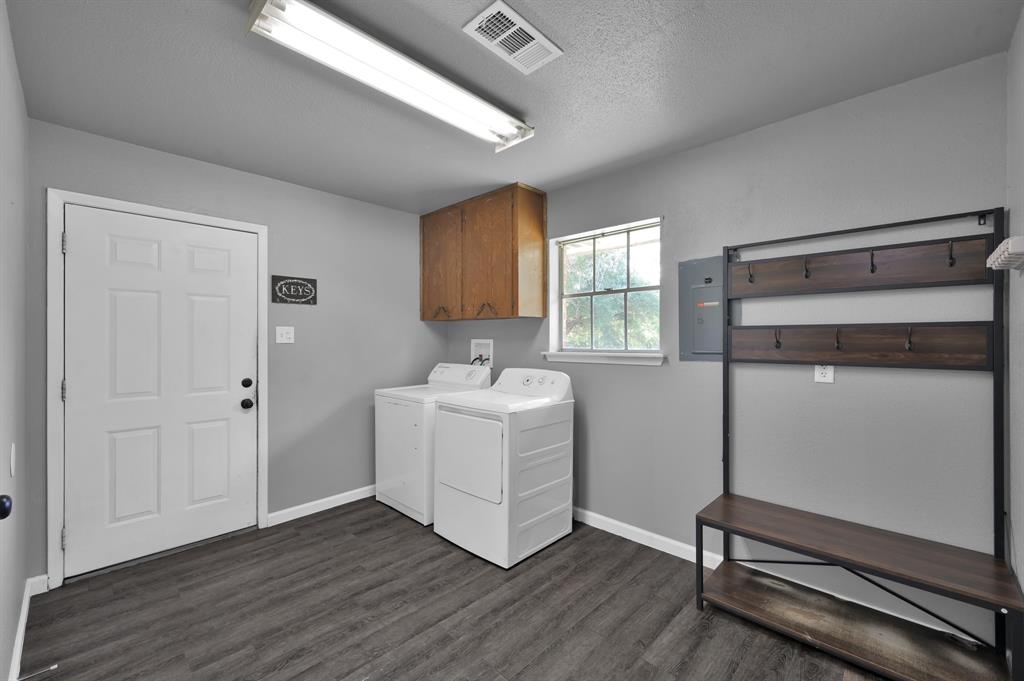 4 Crute Drive, Huntsville, Texas image 34
