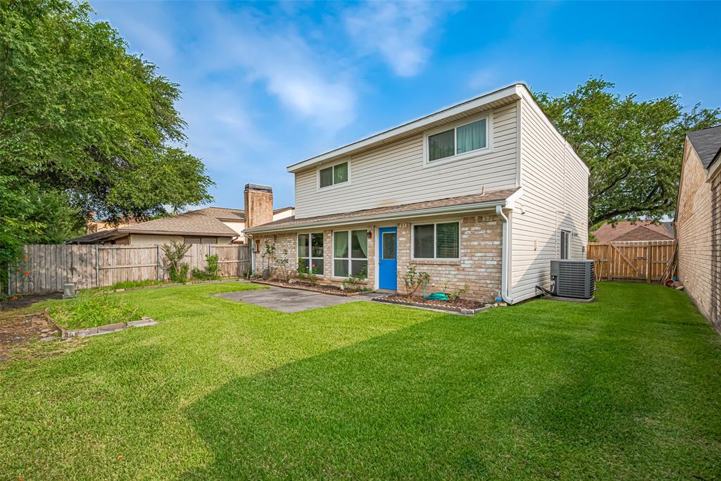 11935 Brook Meadows Lane, Meadows Place, Texas image 37