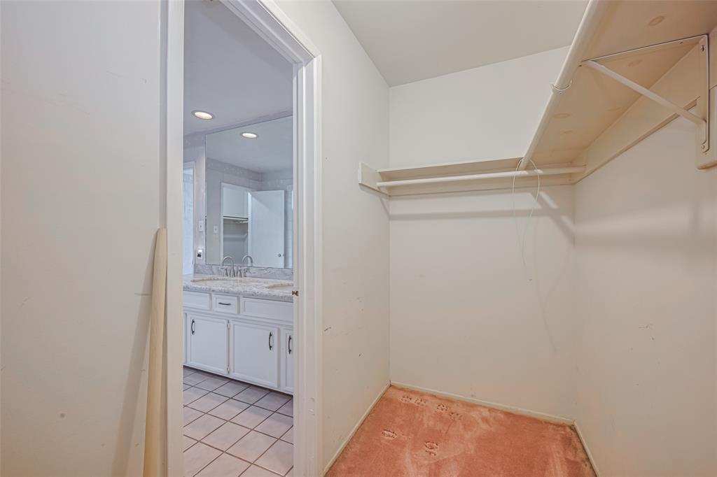 11935 Brook Meadows Lane, Meadows Place, Texas image 21