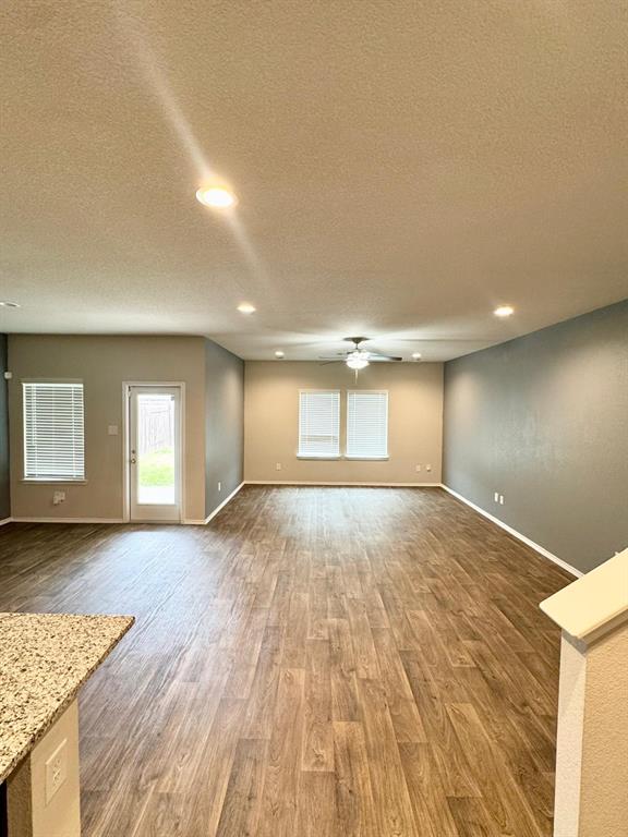 23702 Blodgett Peak Trail Trl, Spring, Texas image 3