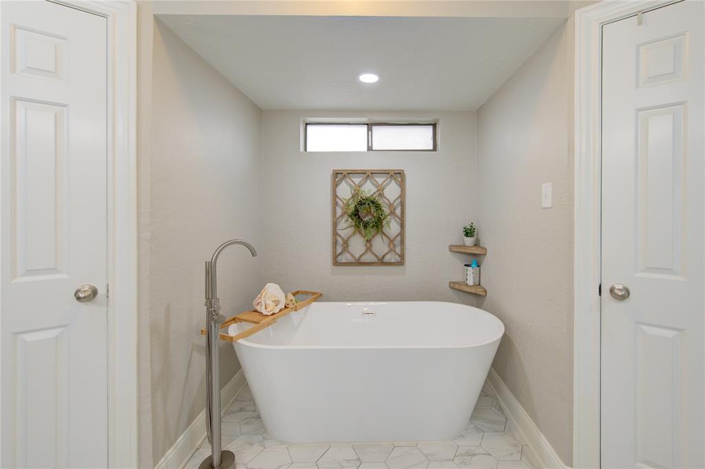 18322 Running Vine Lane, Spring, Texas image 19