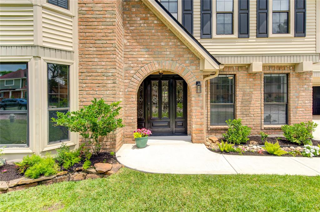 18322 Running Vine Lane, Spring, Texas image 3