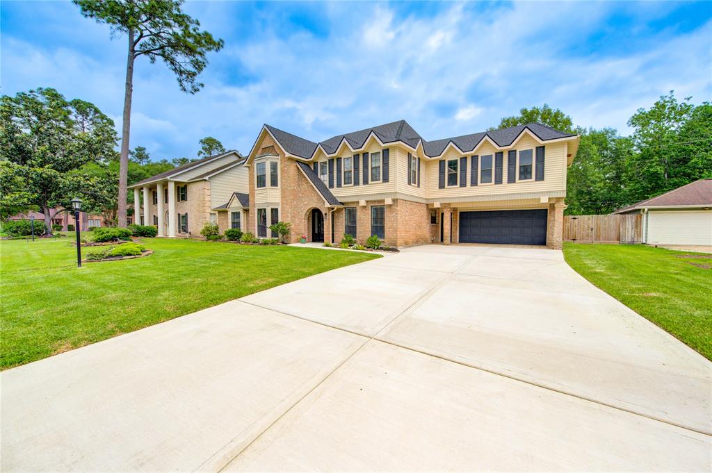 18322 Running Vine Lane, Spring, Texas image 2