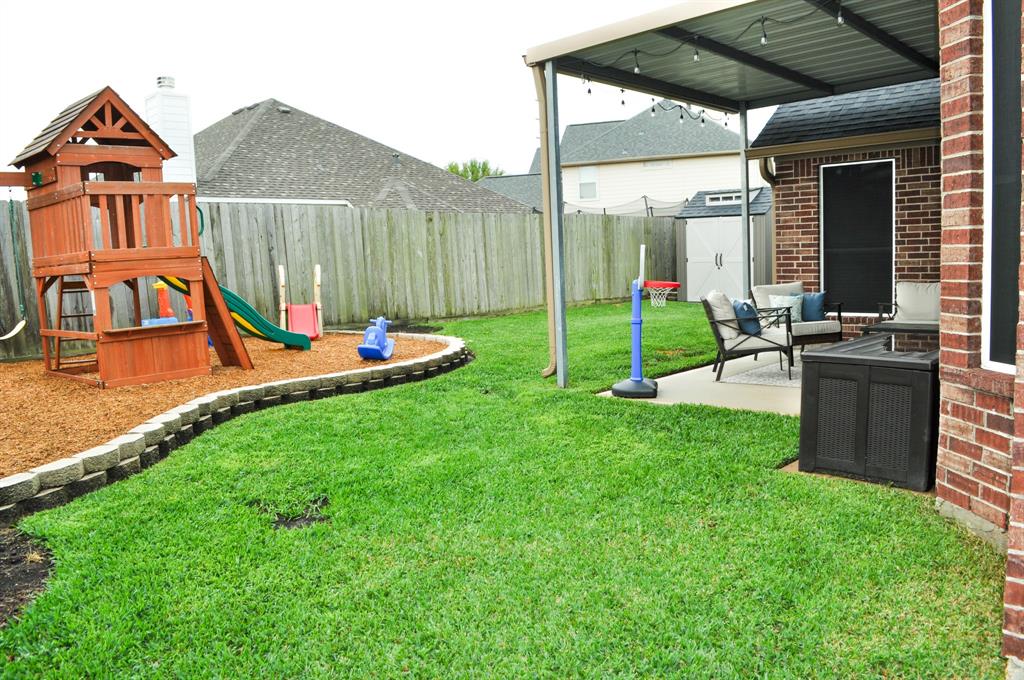 2110 Canyon Lake Drive, Deer Park, Texas image 20