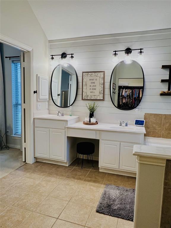 2110 Canyon Lake Drive, Deer Park, Texas image 13