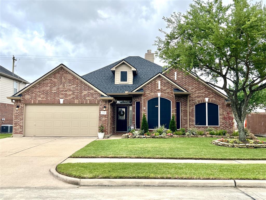 2110 Canyon Lake Drive, Deer Park, Texas image 1