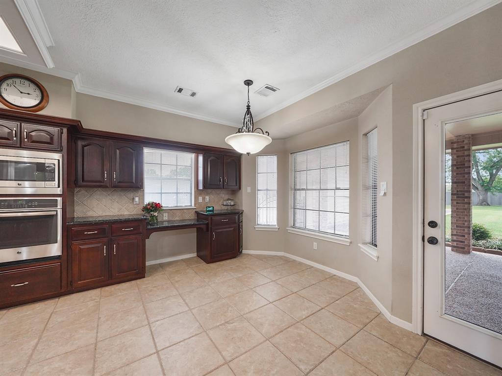 2202 Canterbury Court, Deer Park, Texas image 37