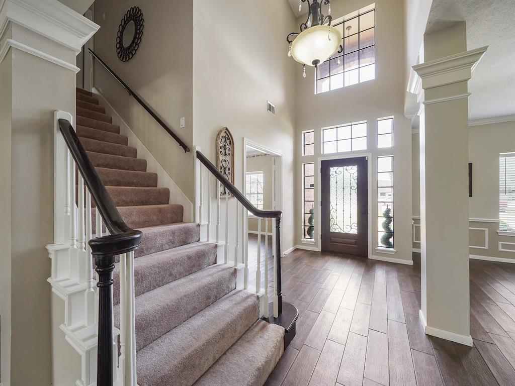 2202 Canterbury Court, Deer Park, Texas image 6