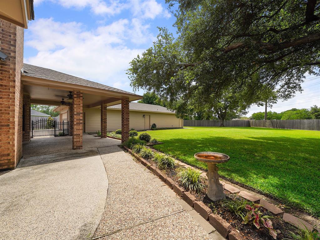 2202 Canterbury Court, Deer Park, Texas image 41