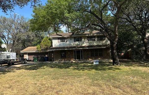 Homes For Sale - 2207 Parhaven Drive<br/> San Antonio, TX 78232