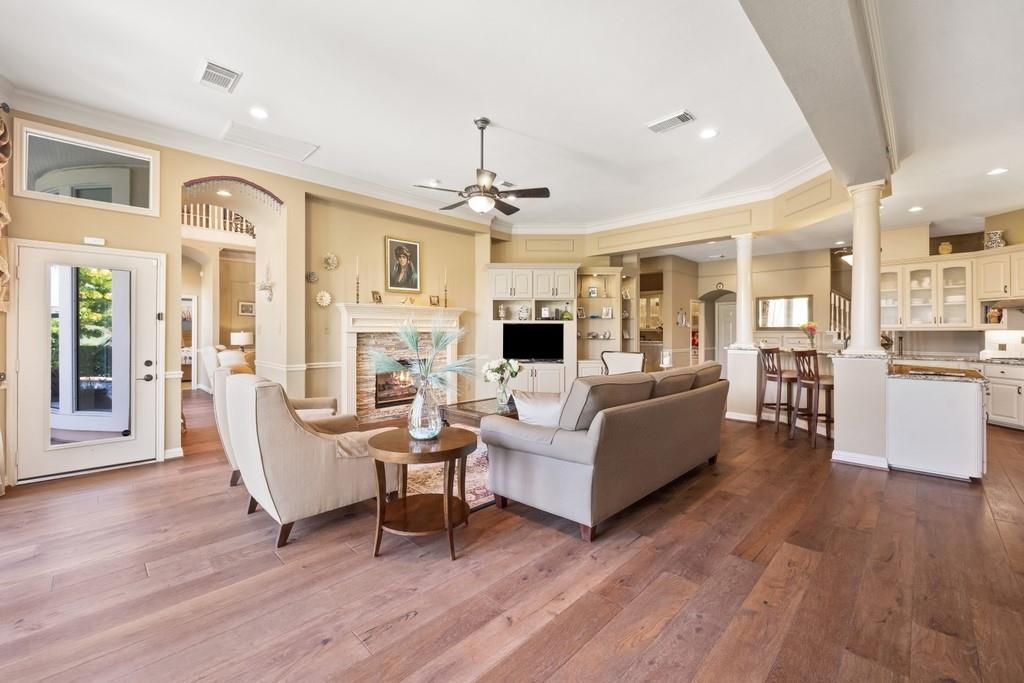3215 Riviera Drive, Sugar Land, Texas image 17