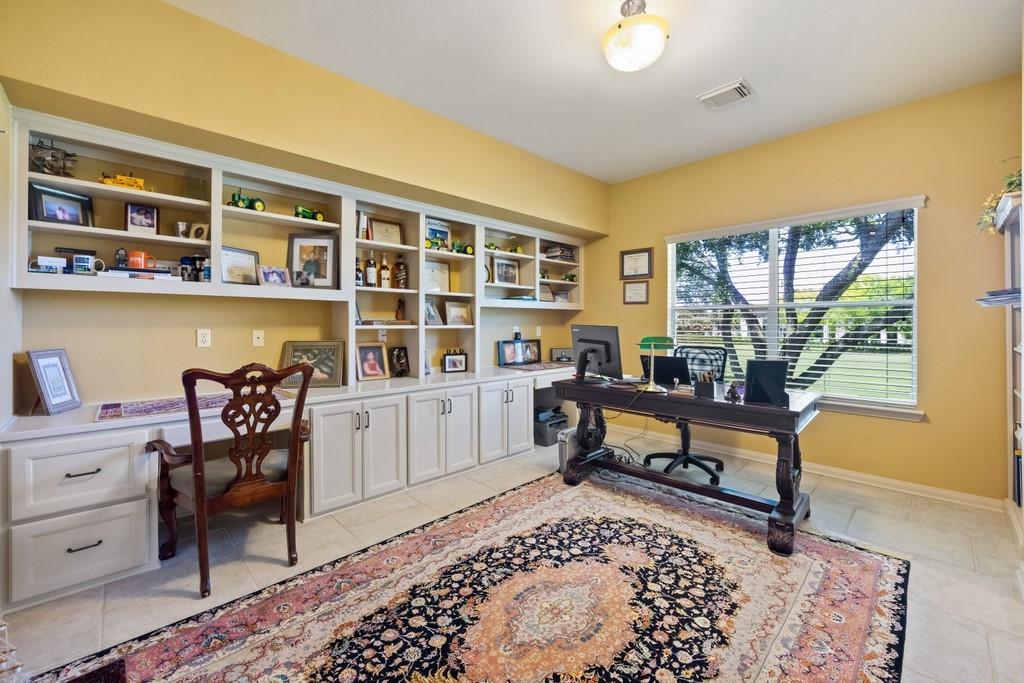 3215 Riviera Drive, Sugar Land, Texas image 29