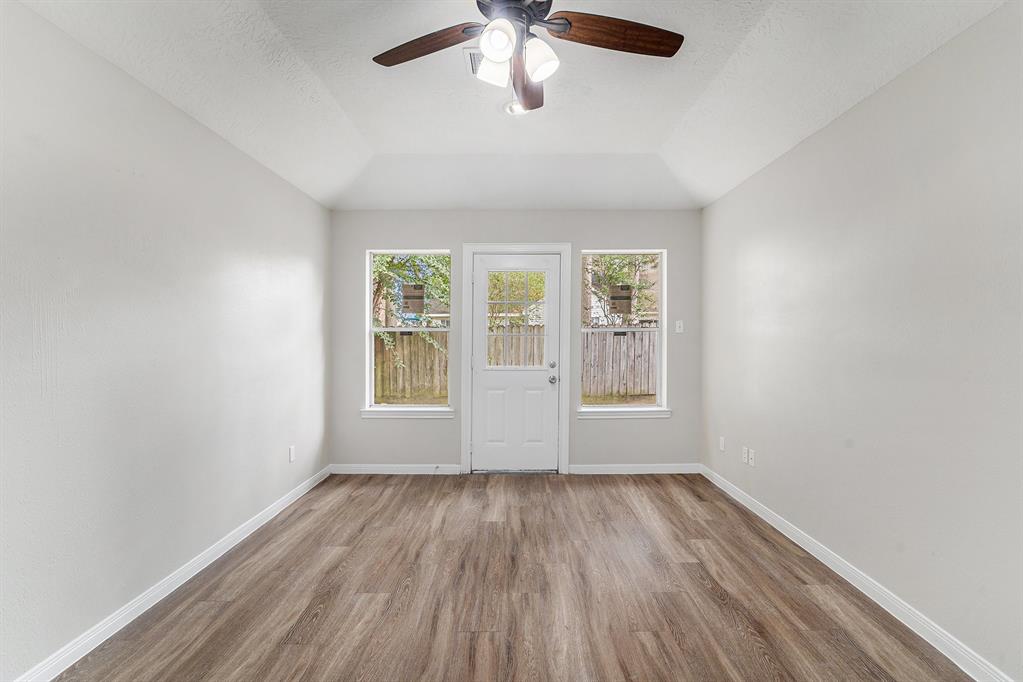 1734 Hazelwood Street, Conroe, Texas image 14