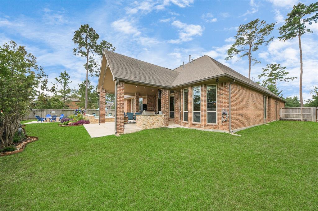 18910 Winding Atwood Lane, Tomball, Texas image 41