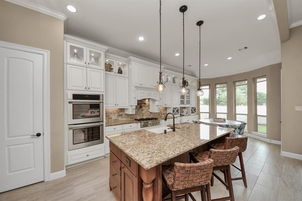 18910 Winding Atwood Lane, Tomball, Texas image 12
