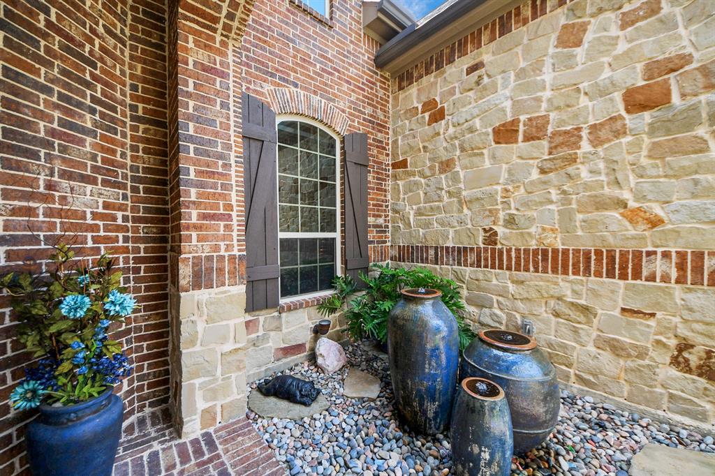 18910 Winding Atwood Lane, Tomball, Texas image 3