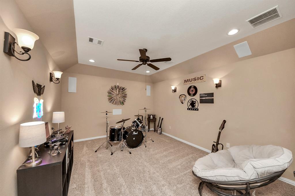 18910 Winding Atwood Lane, Tomball, Texas image 32