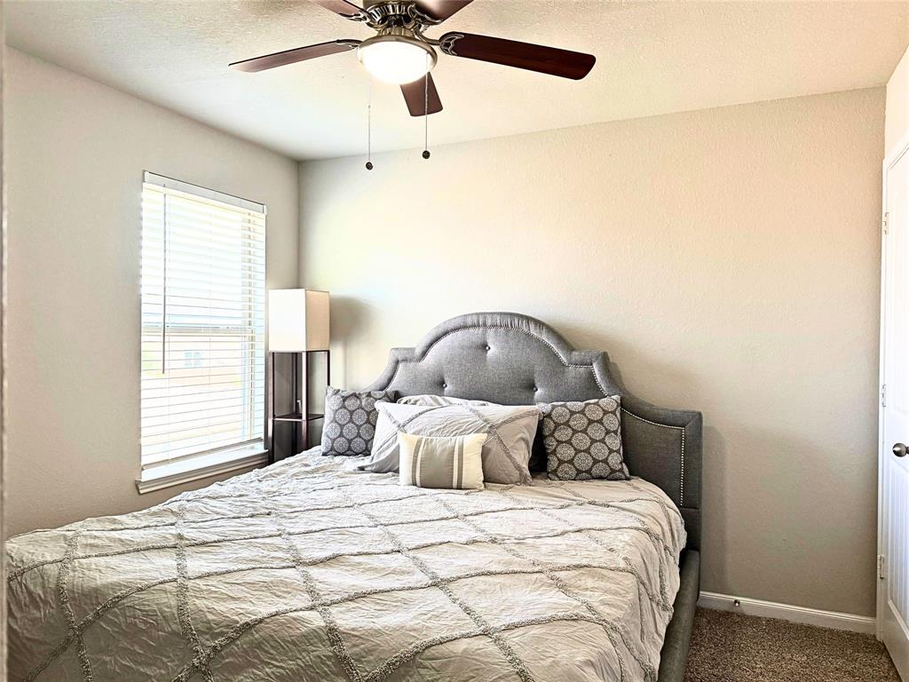 2630 Half Dome Drive, Rosharon, Texas image 16