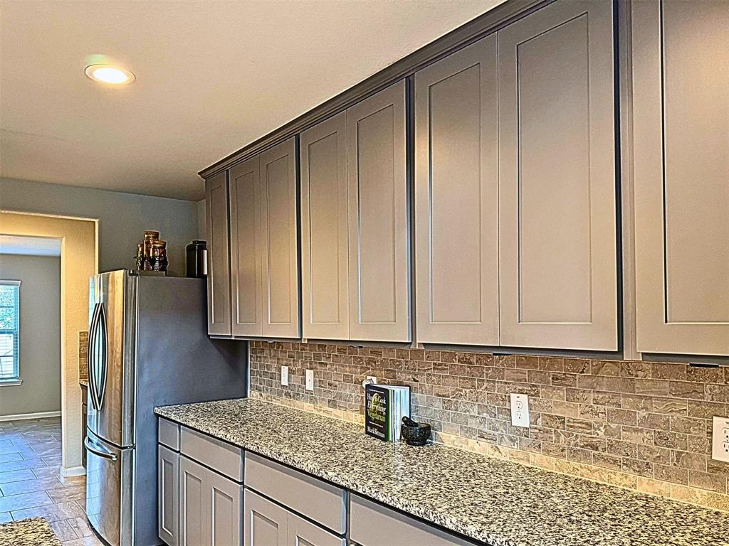 2630 Half Dome Drive, Rosharon, Texas image 5