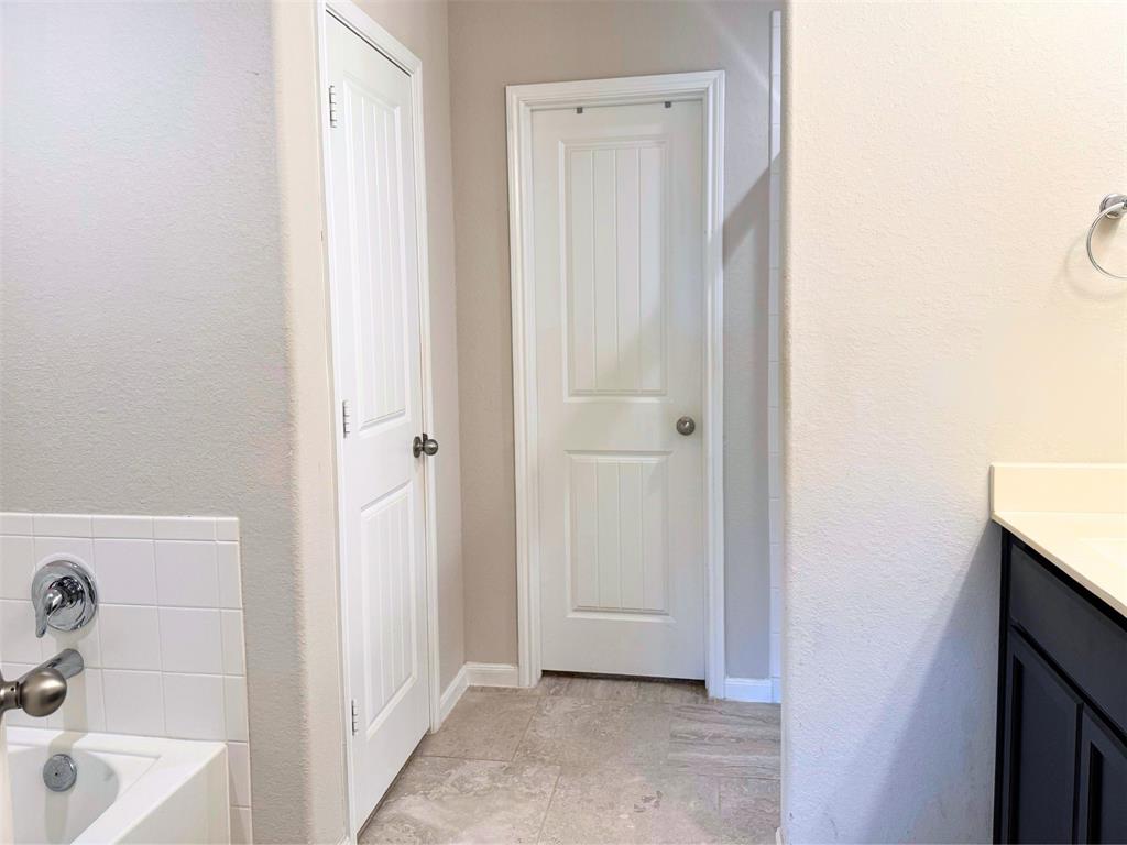 2630 Half Dome Drive, Rosharon, Texas image 11